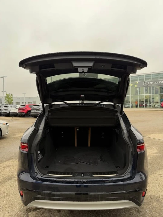 2021 Jaguar F-Pace - Image 5 of 14
