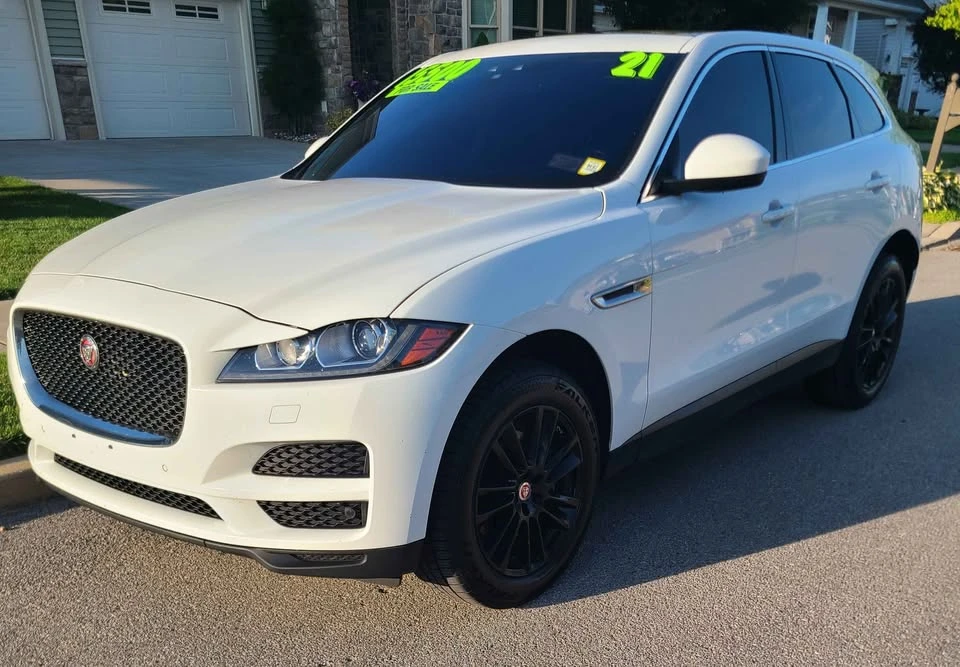 2021 Jaguar F-Pace - Image 2 of 12
