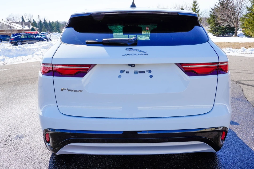 2021 Jaguar F-Pace - Image 5 of 21
