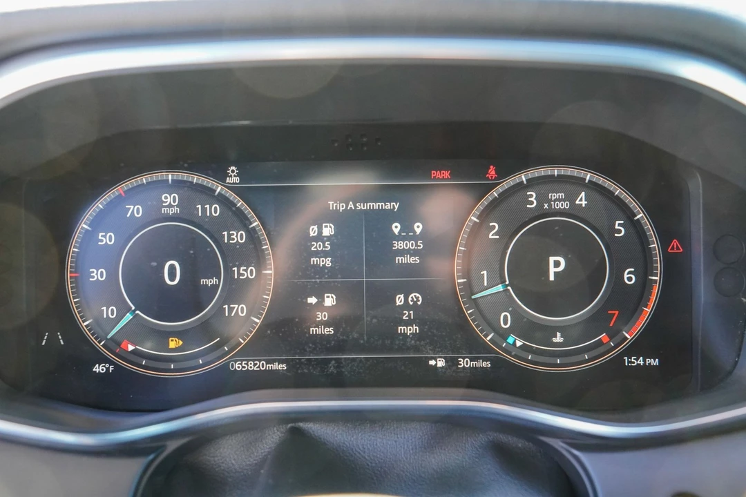 2021 Jaguar F-Pace - Image 14 of 21