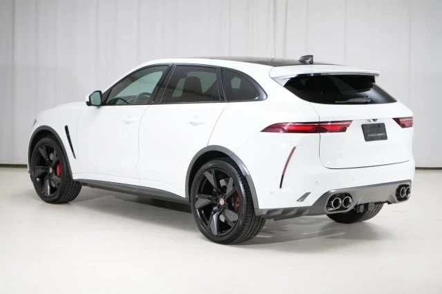 2021 Jaguar F-Pace SVR - Image 17 of 21