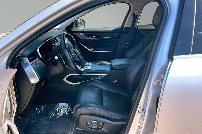 2021 Jaguar F-Pace - Image 10 of 20