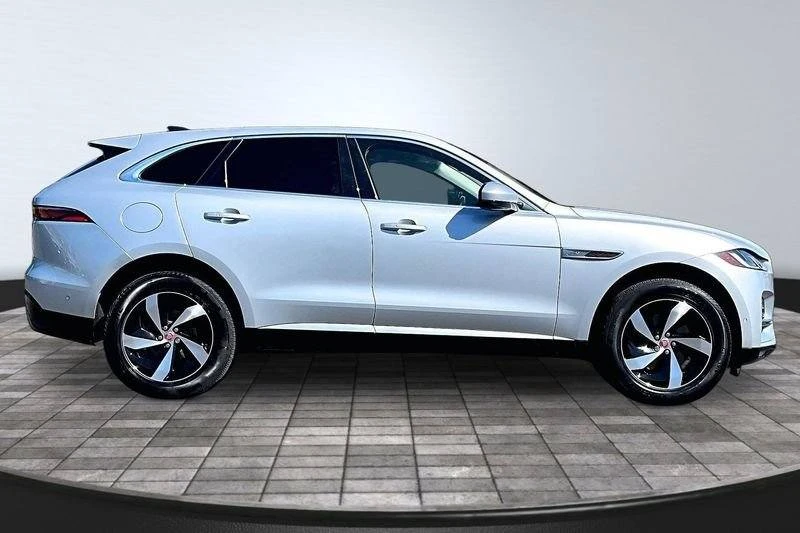 2021 Jaguar F-Pace - Image 8 of 20