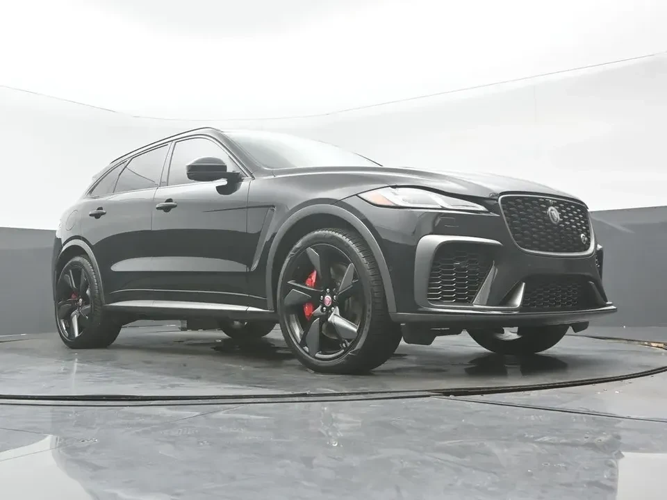 2021 Jaguar F-Pace SVR - Image 9 of 16