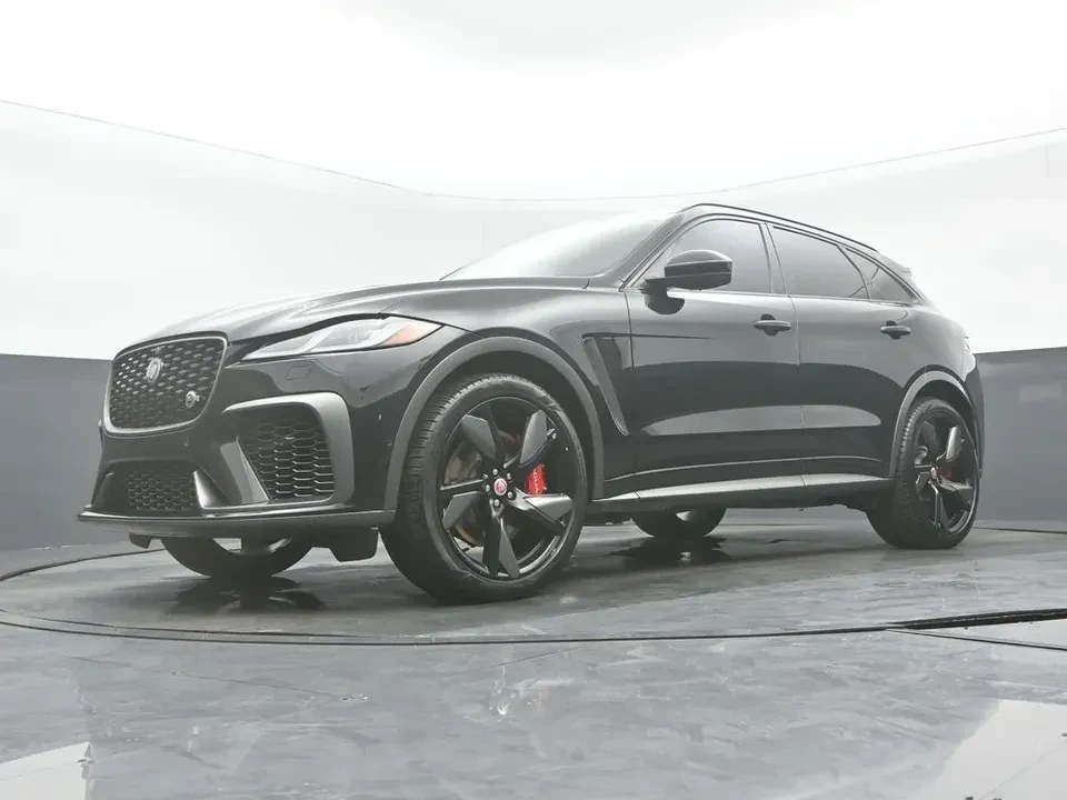 2021 Jaguar F-Pace SVR - Image 10 of 16