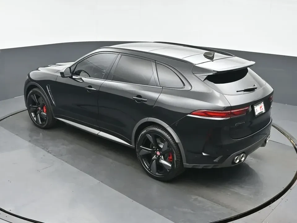 2021 Jaguar F-Pace SVR - Image 15 of 16