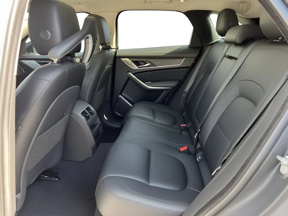 2021 Jaguar F-Pace - Image 6 of 20