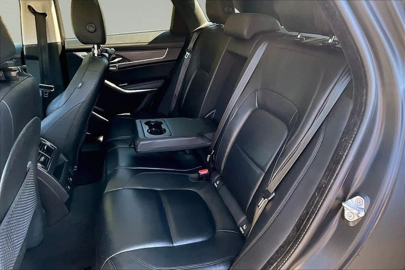 2021 Jaguar F-Pace - Image 16 of 20