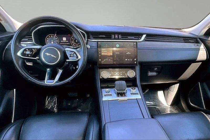2021 Jaguar F-Pace - Image 18 of 20