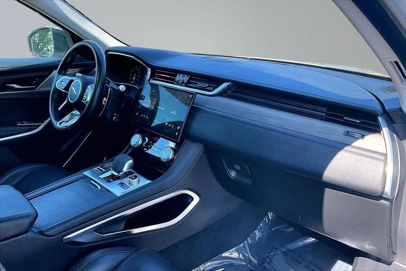 2021 Jaguar F-Pace - Image 12 of 20