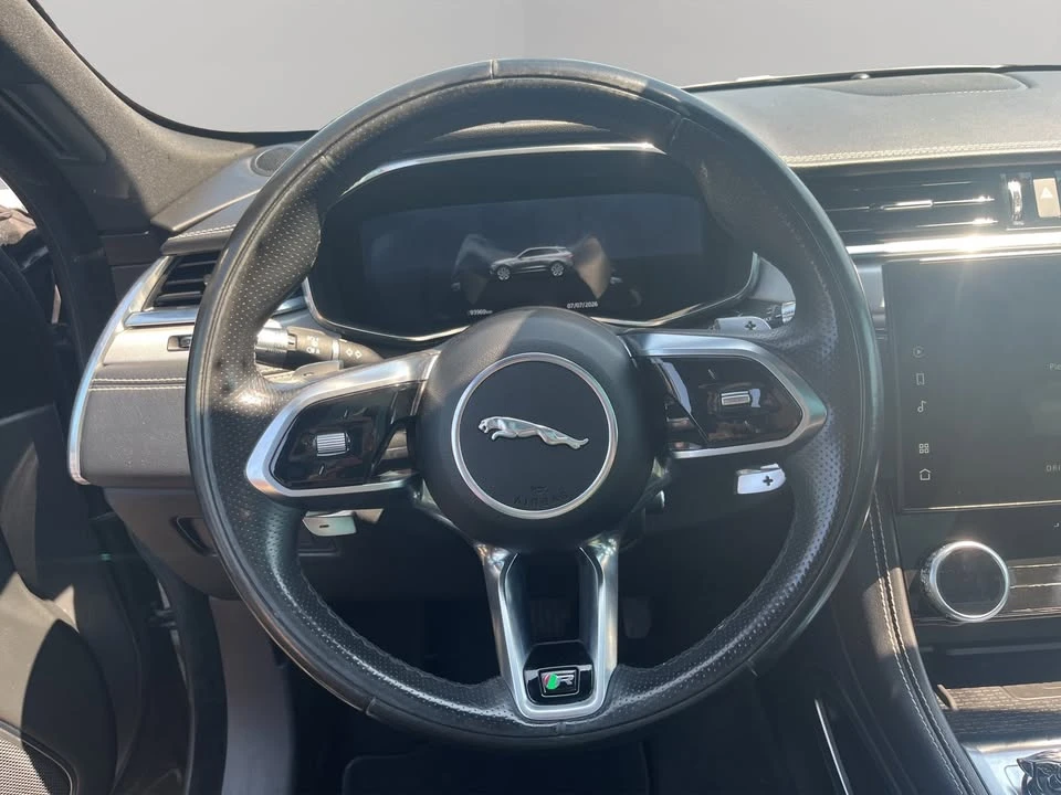 2021 Jaguar F-Pace - Image 14 of 20