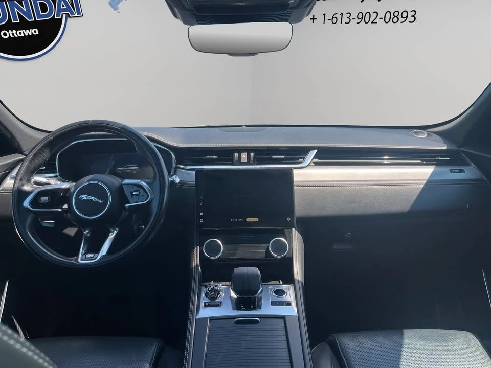 2021 Jaguar F-Pace - Image 16 of 20