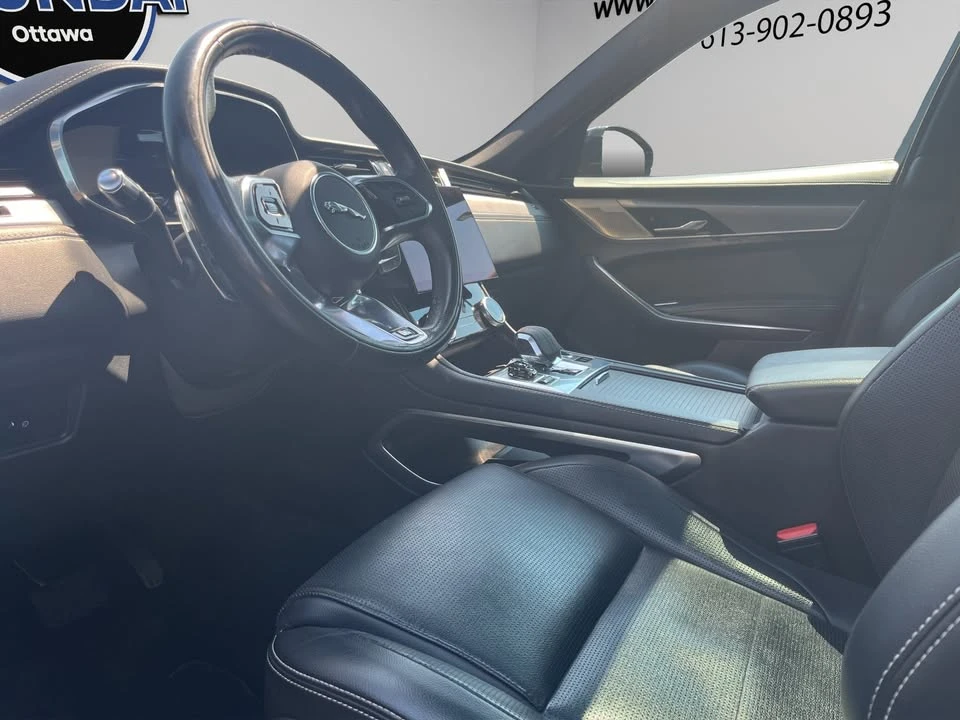 2021 Jaguar F-Pace - Image 13 of 20