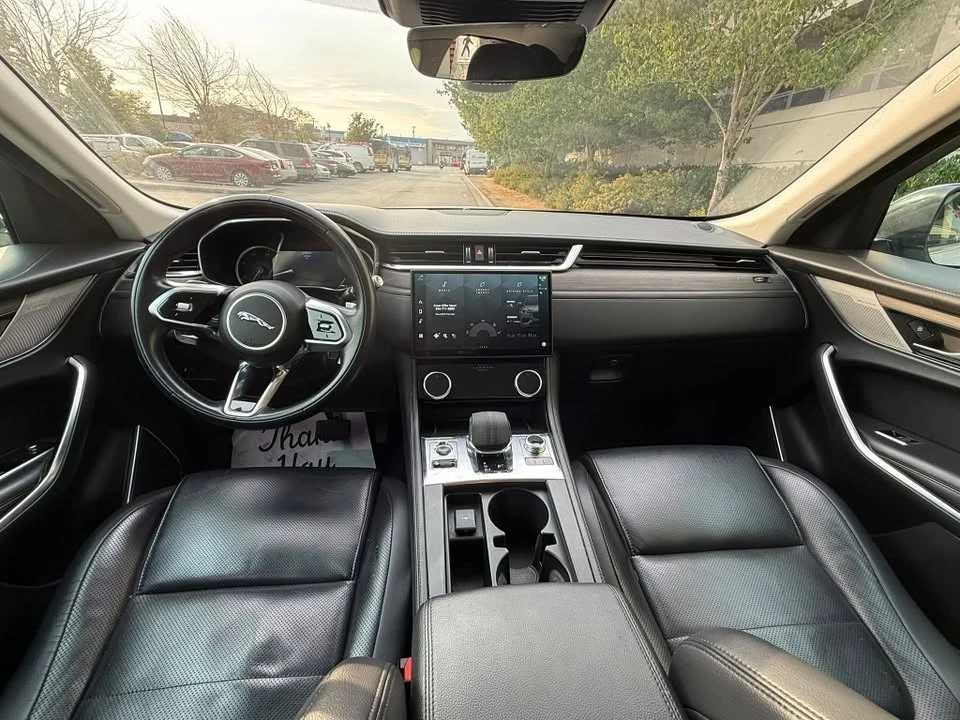 2021 Jaguar F-Pace - Image 9 of 10