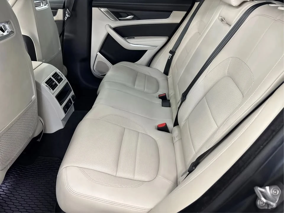 2021 Jaguar F-Pace - Image 14 of 20