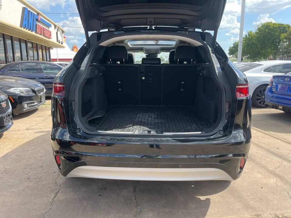 2021 Jaguar F-Pace - Image 9 of 13