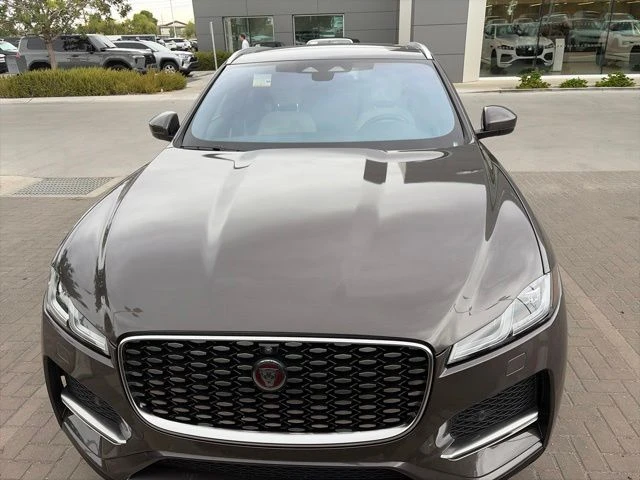 2021 Jaguar F-Pace SVR - Image 5 of 11