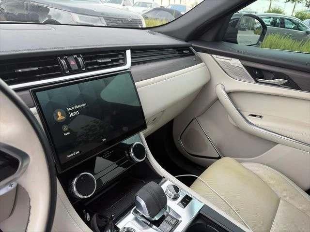 2021 Jaguar F-Pace SVR - Image 10 of 11