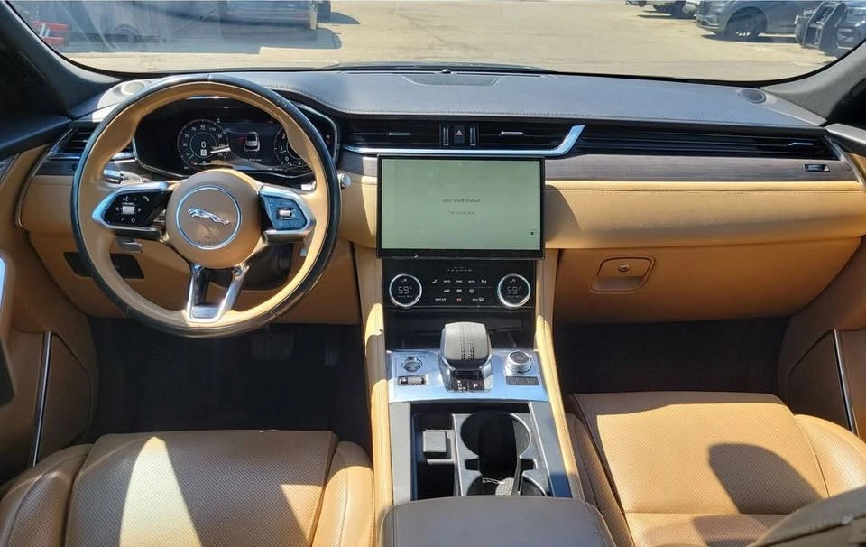 2021 Jaguar F-Pace - Image 10 of 20