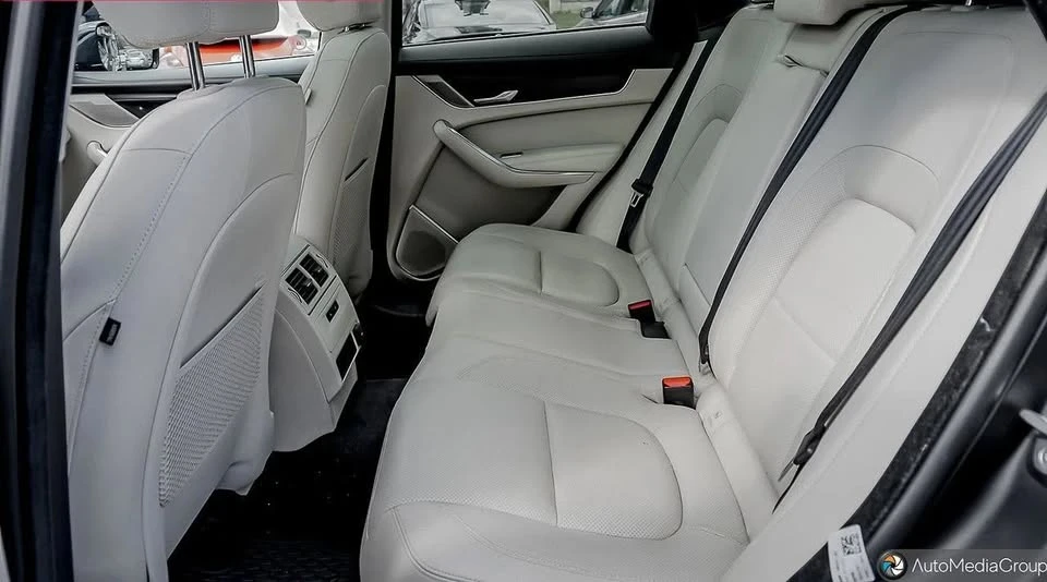 2021 Jaguar F-Pace - Image 9 of 9