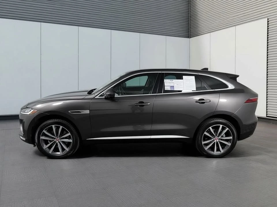 2021 Jaguar F-Pace - Image 2 of 18