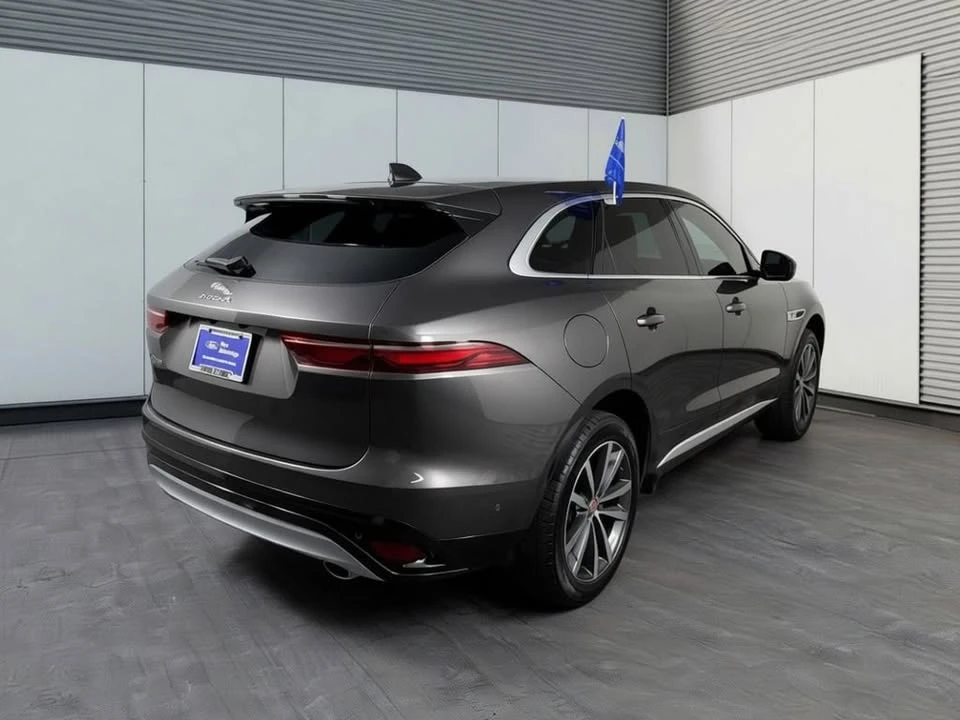 2021 Jaguar F-Pace - Image 4 of 18