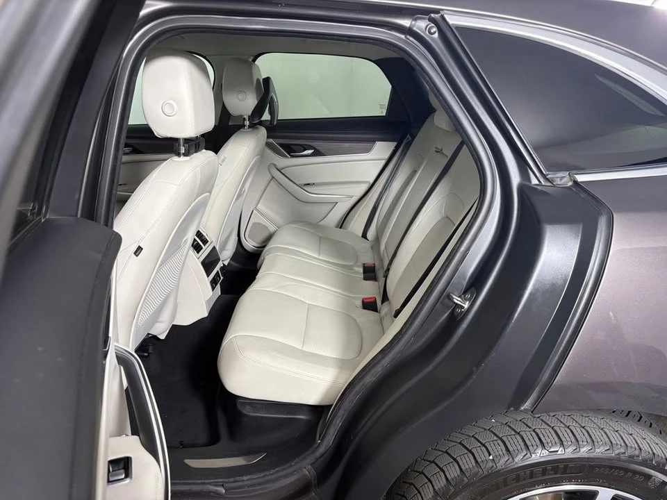 2021 Jaguar F-Pace - Image 13 of 18