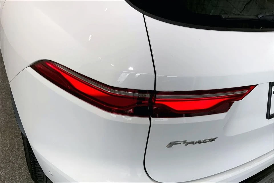 2021 Jaguar F-Pace - Image 19 of 20