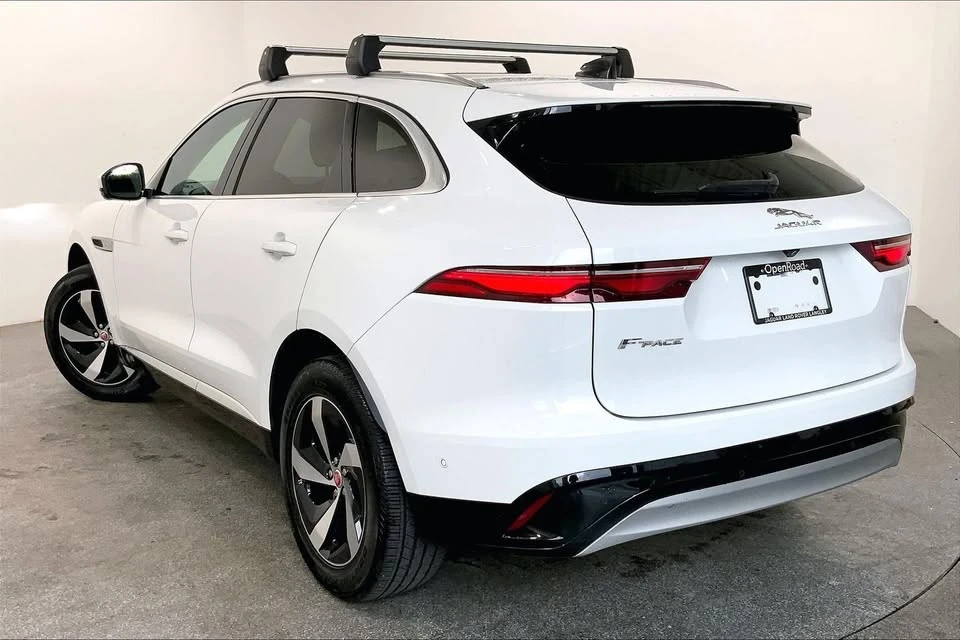 2021 Jaguar F-Pace - Image 4 of 20