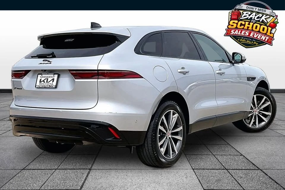 2021 Jaguar F-Pace - Image 13 of 20