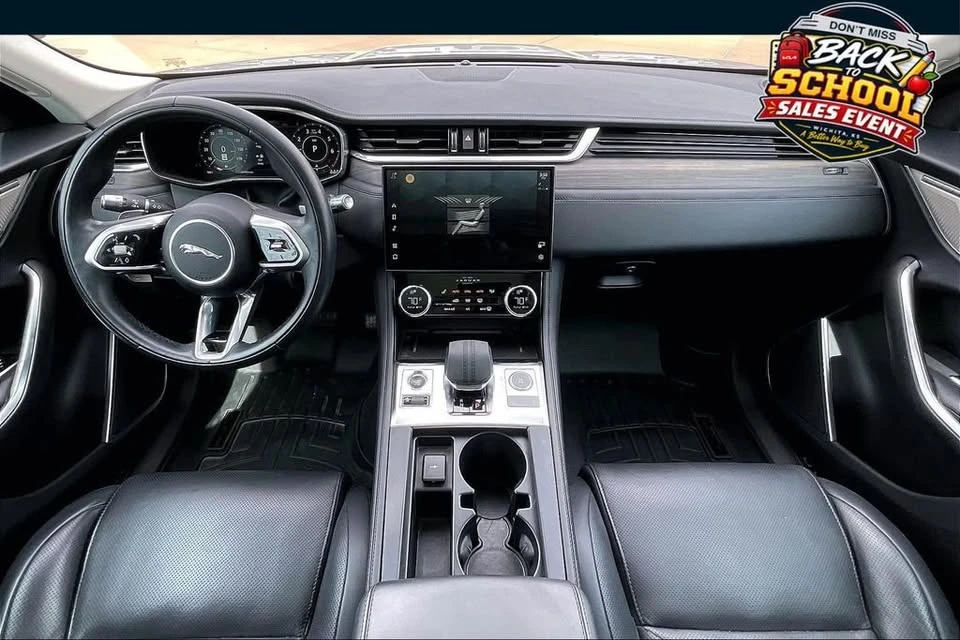 2021 Jaguar F-Pace - Image 15 of 20