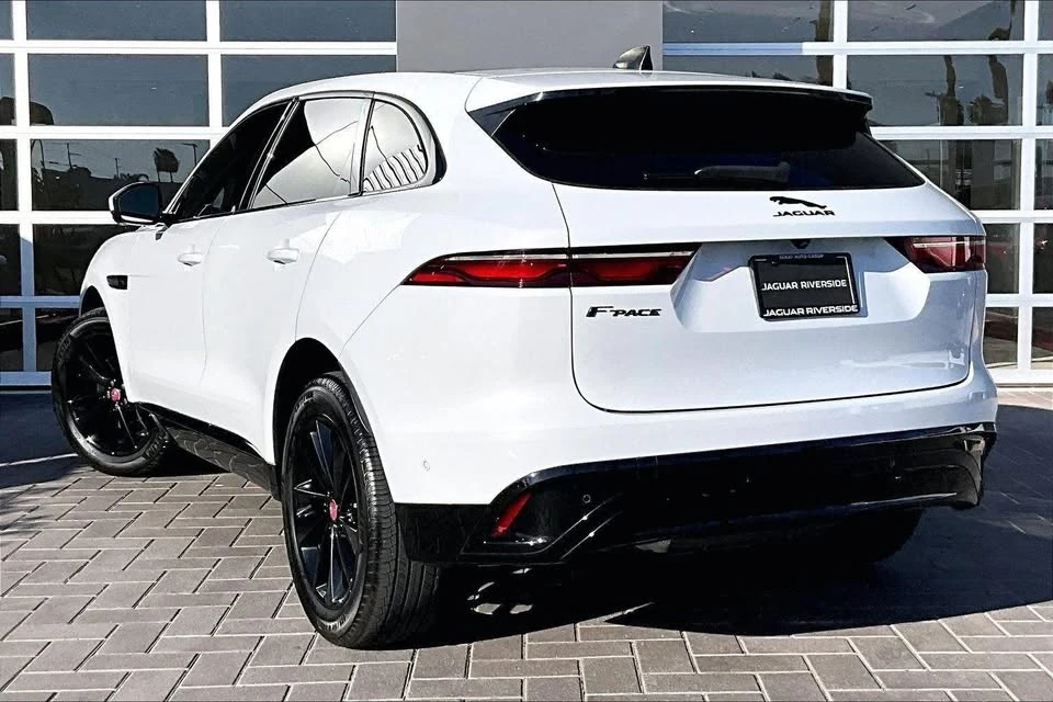 2021 Jaguar F-Pace - Image 8 of 13