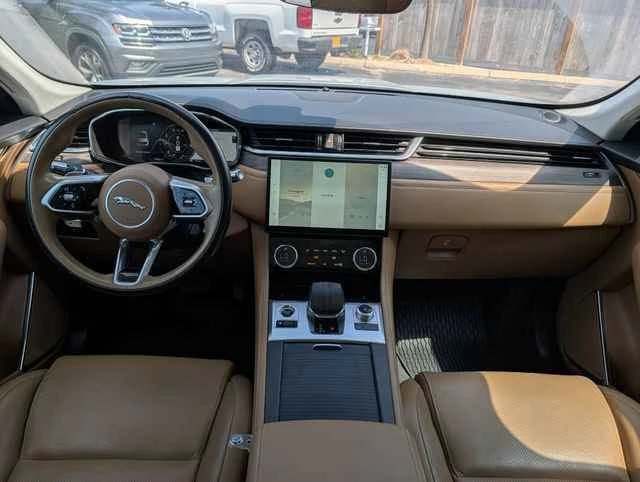 2021 Jaguar F-Pace - Image 12 of 20
