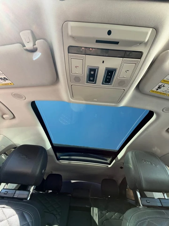 2021 Jaguar F-Pace - Image 18 of 19