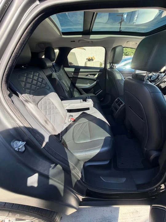 2021 Jaguar F-Pace - Image 14 of 19