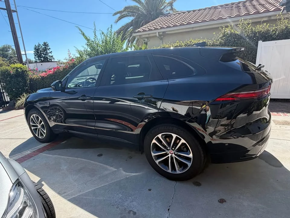 2021 Jaguar F-Pace - Image 3 of 19
