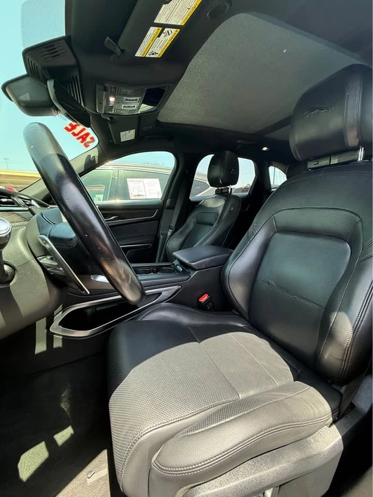 2021 Jaguar F-Pace - Image 3 of 6
