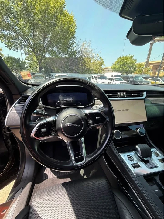 2021 Jaguar F-Pace - Image 2 of 6