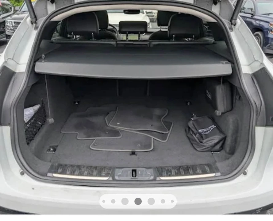 2021 Jaguar F-Pace - Image 9 of 12