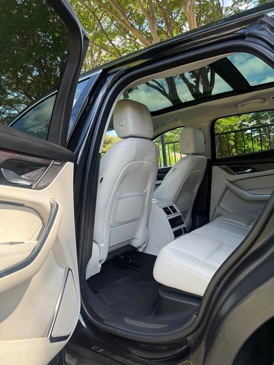 2021 Jaguar F-Pace - Image 13 of 19