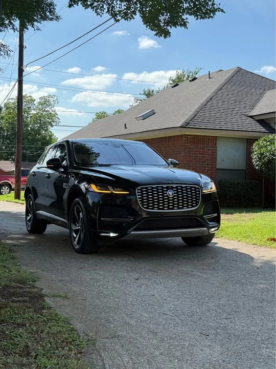 2021 Jaguar F-Pace - Image 6 of 19