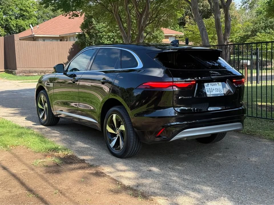 2021 Jaguar F-Pace - Image 3 of 19