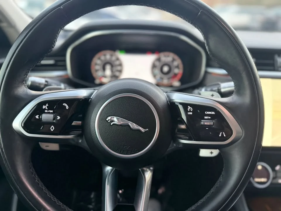 2021 Jaguar F-Pace - Image 14 of 20