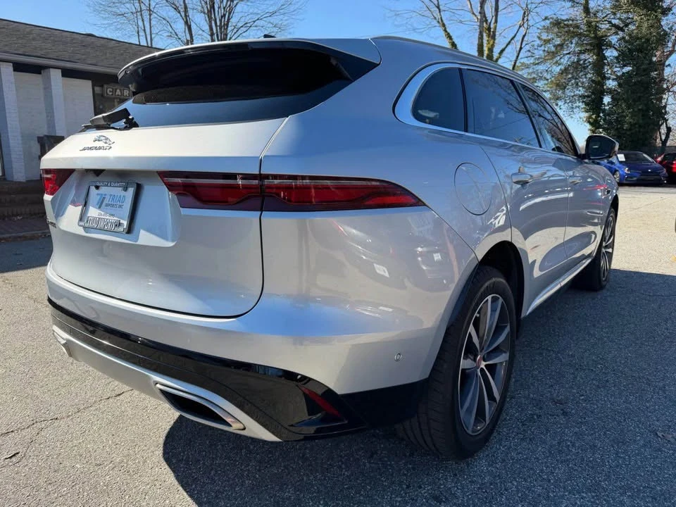 2021 Jaguar F-Pace - Image 3 of 18