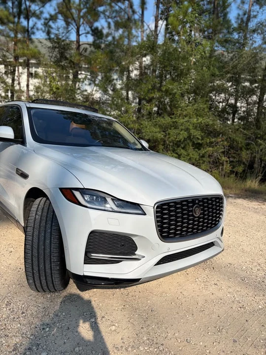 2021 Jaguar F-Pace - Image 4 of 20