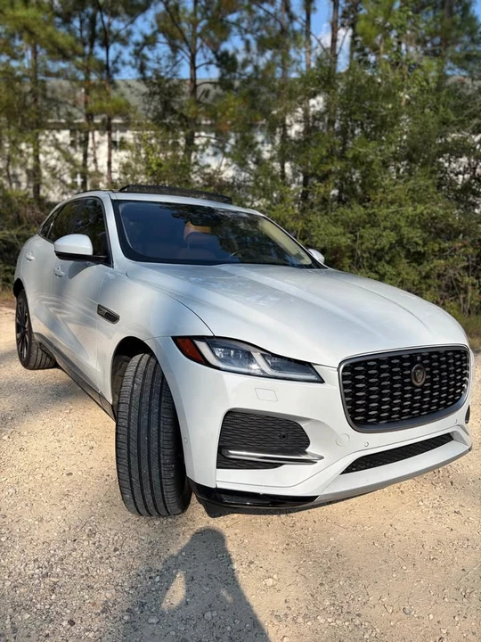 2021 Jaguar F-Pace - Image 5 of 20