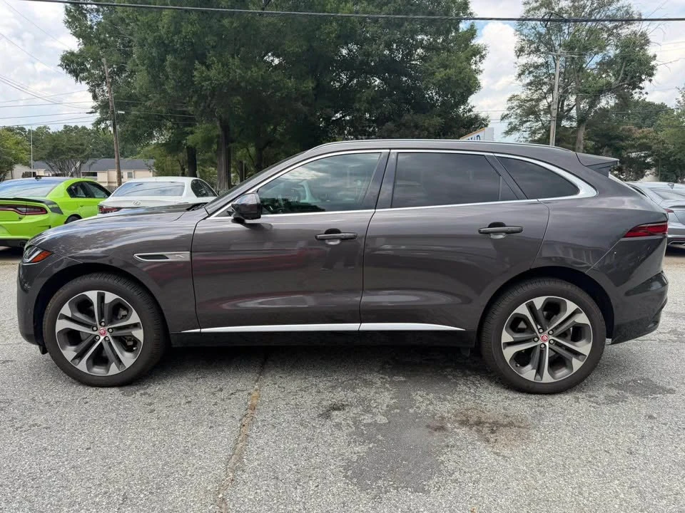 2021 Jaguar F-Pace - Image 2 of 17
