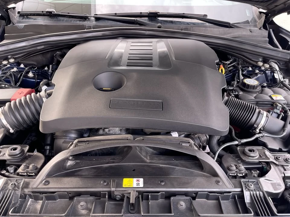 2021 Jaguar F-Pace - Image 16 of 16