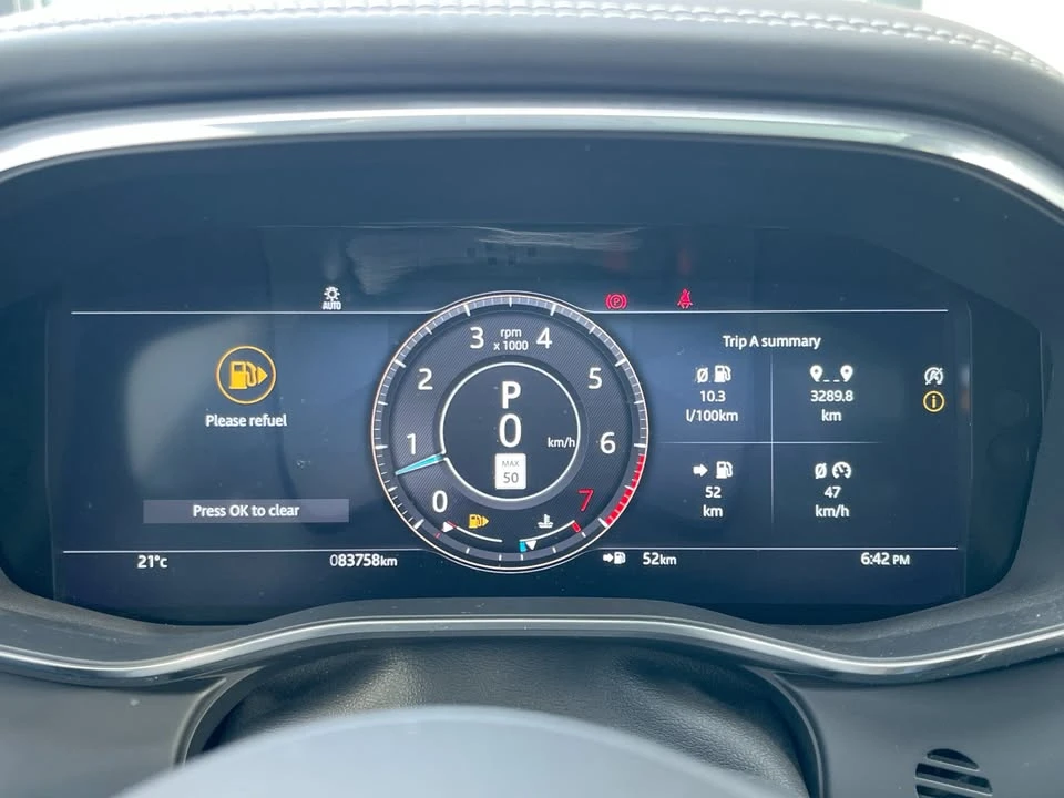 2021 Jaguar F-Pace - Image 7 of 16
