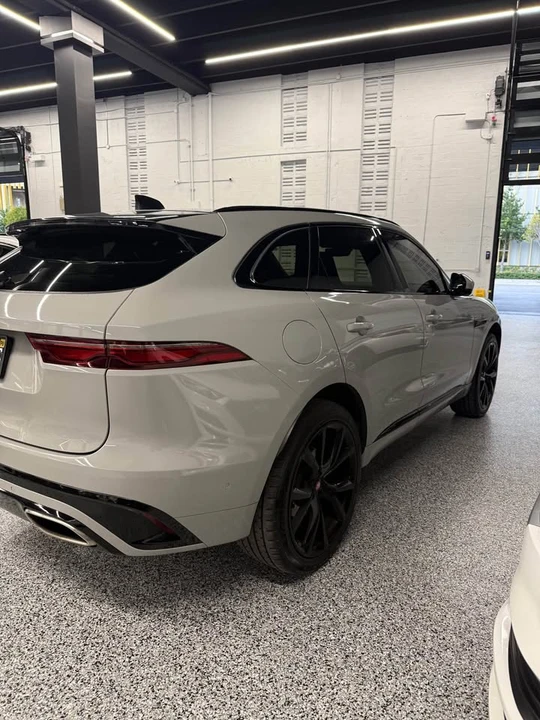 2021 Jaguar F-Pace - Image 3 of 11